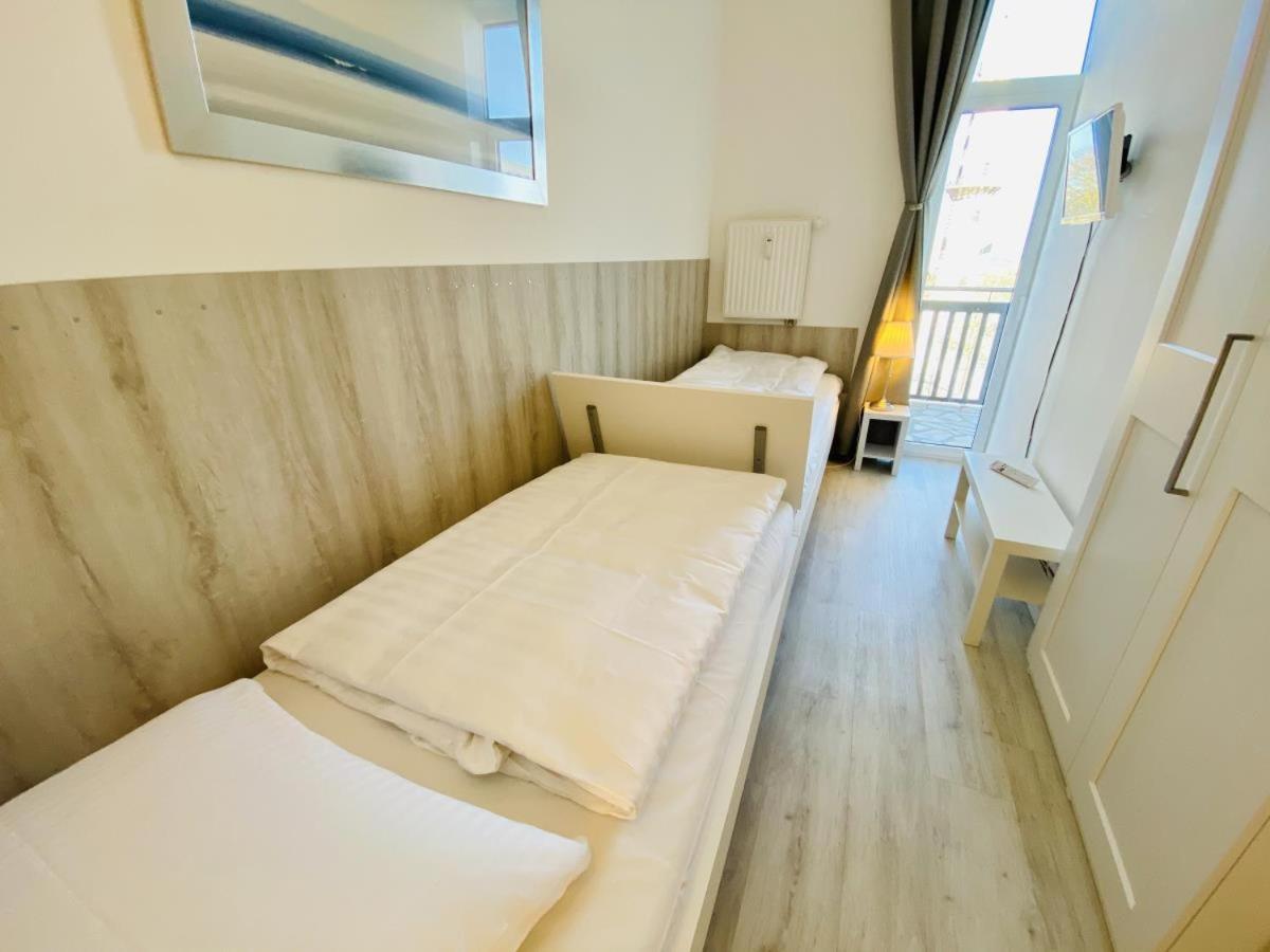 Berringer, Barsch, Direkt An Der Promenade Apartamento Rostock Exterior foto
