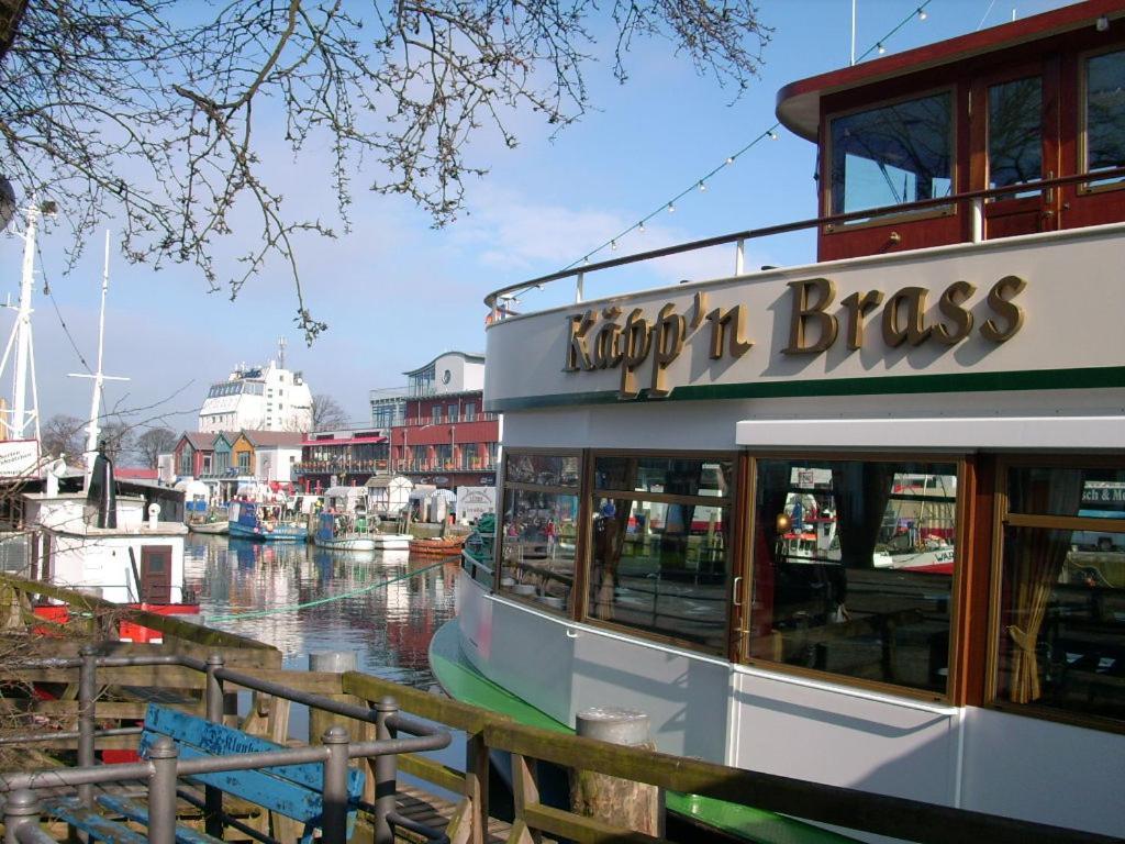 Berringer, Barsch, Direkt An Der Promenade Apartamento Rostock Exterior foto